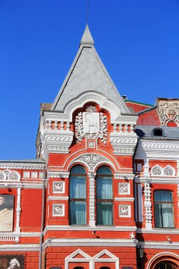 tarihi tiyatro ve mavi gökyüzü manzara