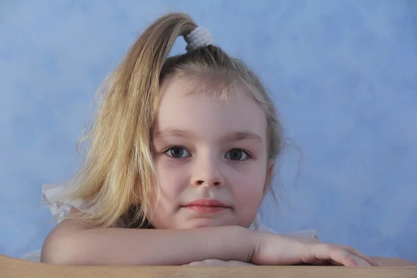 Portrait of girl with blue eyes — Stock Photo, Image