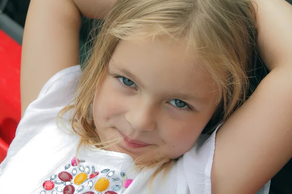 Portrait of girl with blue eyes — Stock Photo, Image