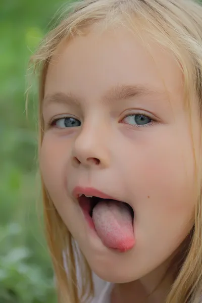 iskambil ile dilini bakalım.