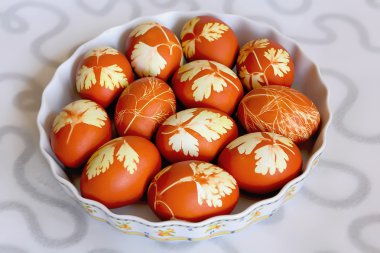 Paskalya renkli yumurtalar