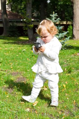 hücresel ile şirin bebek