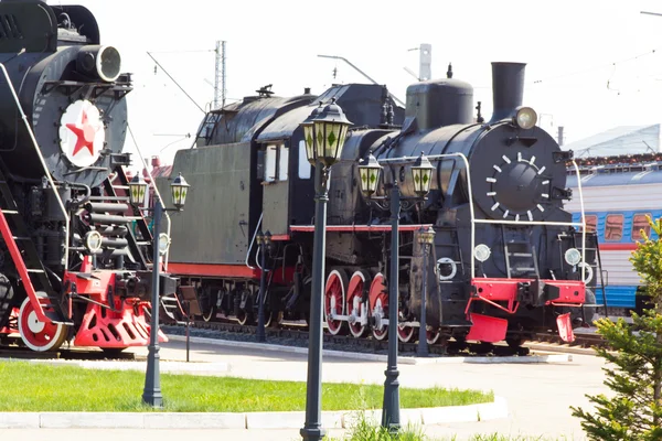 Locomotora ferroviaria de carretera —  Fotos de Stock