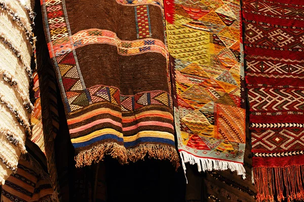 Moroccan Carpets in a street shop souk — Stock Photo, Image