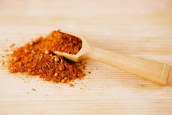 Kryddor bbq rub blandning av örter, grunt dof — Stockfoto