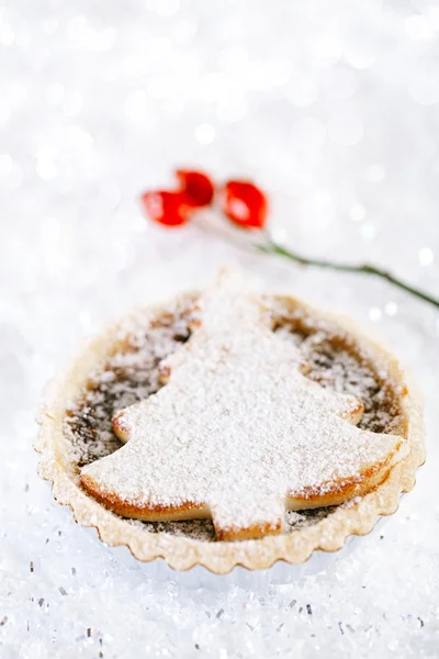 Christmas tart with marzipan tree — Stock Photo, Image