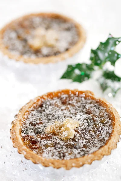Christmas tart with mincemeat and candied peel — Stock Photo, Image