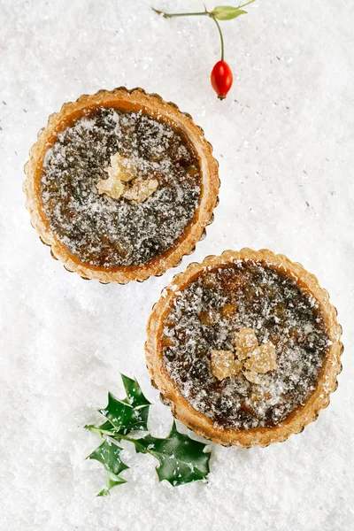 Kerstmis taart met gehakt vlees en gekonfijte peel — Stockfoto