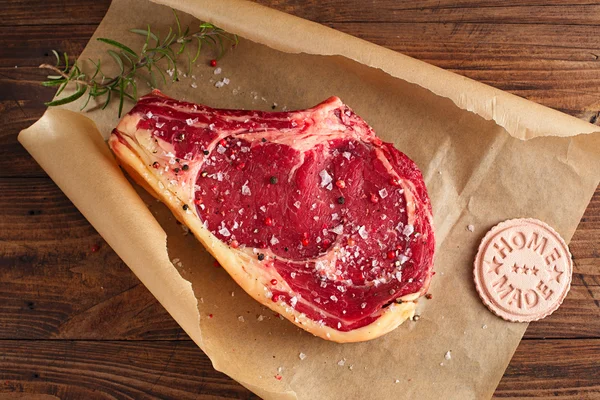 Raw beef Rib bone steak — Stock Photo, Image