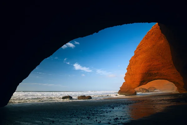 Archi in pietra di Legzira, Oceano Atlantico, Marocco — Foto Stock