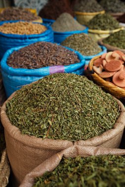 Morrocan otlar çiçek baharat