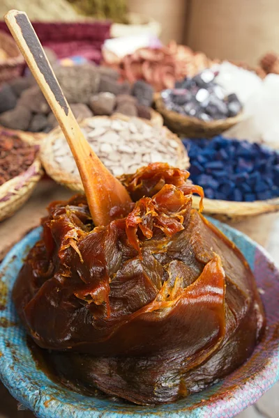 Marokkanische schwarze Oliven-Hamam-Seife — Stockfoto