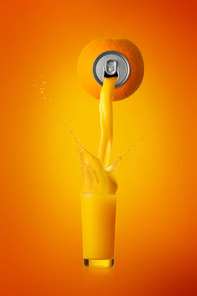 Orange Juice Pouring Orange Glass Many Splashes Orange Background Foto Stock Royalty Free