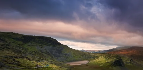 Widok z góry snowdon carneddau górski podczas — Zdjęcie stockowe