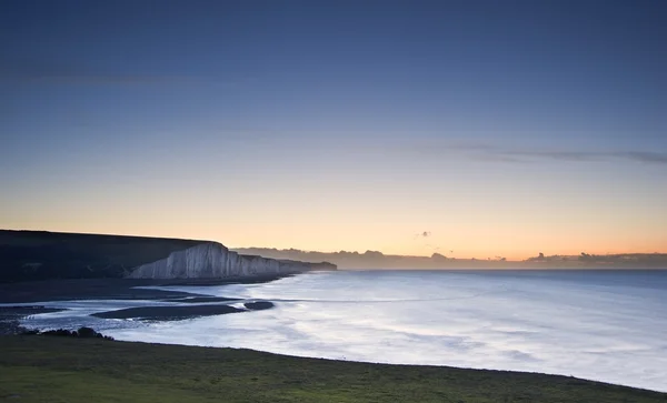 Seven Sisters chalk cliffs Winter sunrise — Stock Photo, Image