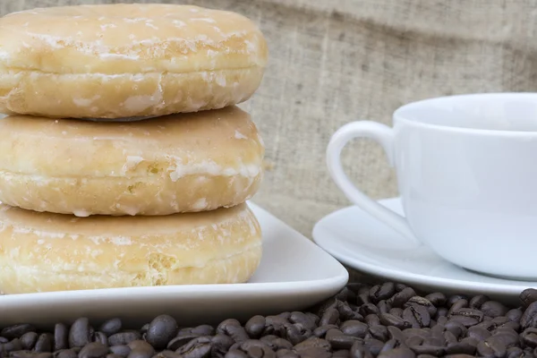 Coffee and donuts — Stock Photo, Image