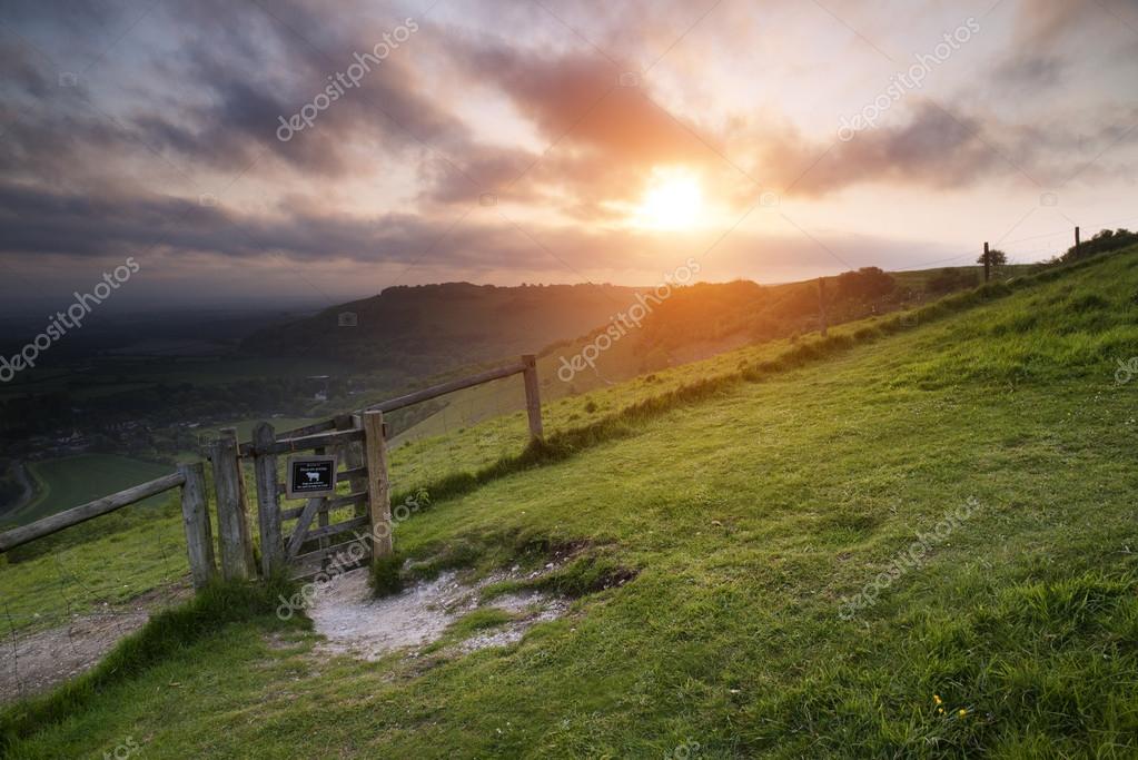 Vibrant Sunrise Over Countryside Landscape — Stock Photo © Veneratio