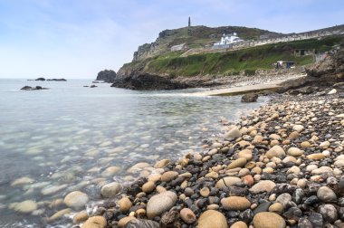 çakıl plajı ve cape cornwall, burun