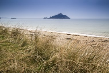 St Michael'ın Bay Marazion Mount manzara kum tepeleri Cornwall İngiltere ile görüntülendi
