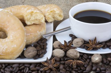 kahve ve pasta continental kahvaltı büfesi tablo ayarlama