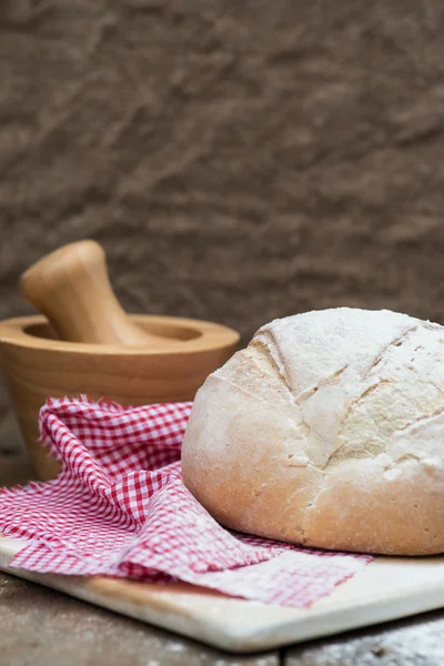 Freshly baked French pain de campagne loaf of bread — Stock Photo, Image