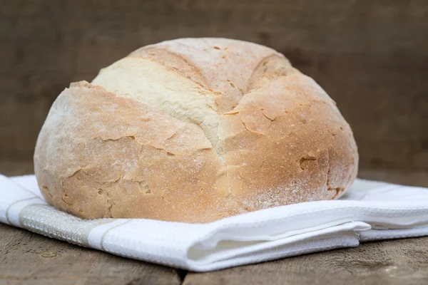 Freshly baked French pain de campagne loaf of bread — Stock Photo, Image