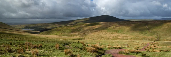 Landscape panorama view from climb up Corn Du mountain in Brecon — Stock Photo, Image