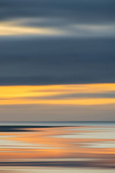 Cámara Intencional Movimiento Puesta Del Sol Paisaje Imagen Montañas Distantes — Foto de Stock