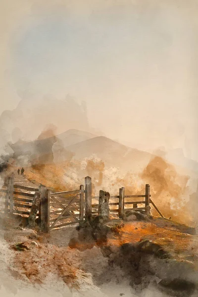 美しい冬の日の出風景のデジタル水彩画英国のピーク地区の大尾根のイメージと霧がピークの周りにぶら下がっている — ストック写真