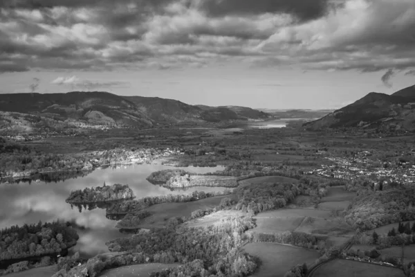 Schwarz Weiß Epische Landschaft Herbstbild Vom Walla Felsen Lake District — Stockfoto