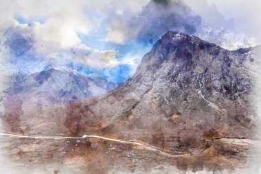 Uçan dron dramatik manzara görüntüsü Buachaille Etive Mor ve İskoçya 'da bir kış günü dağları ve vadileri çevreleyen