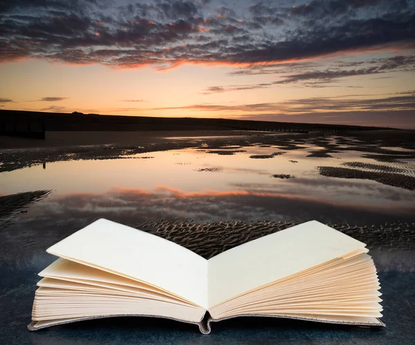 Beautiful Sunrise Reflected Low Tide Water Pools Beach Landscape Pages — Stock Photo, Image