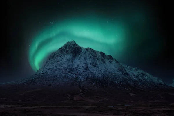 Stunning Vibrant Northern Lights Aurora Composite Image Landscape Snowcapped Mountain — Stock Photo, Image