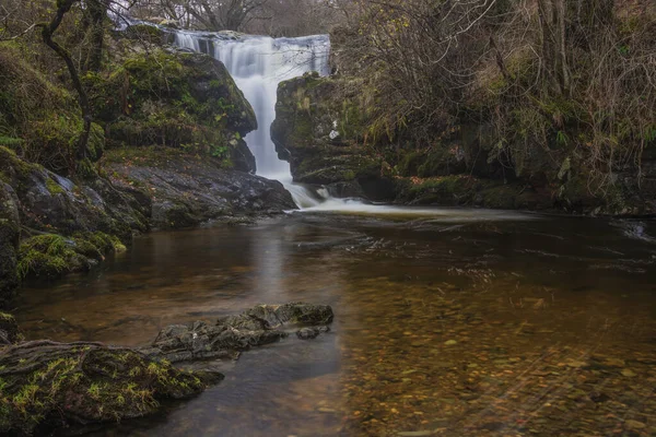 Epický Krajinný Obraz Horních Vodopádů Aira Force Lake District Během — Stock fotografie