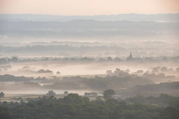Stunning Landscape Image Layers Mist Rolling South Downs National Park — Φωτογραφία Αρχείου