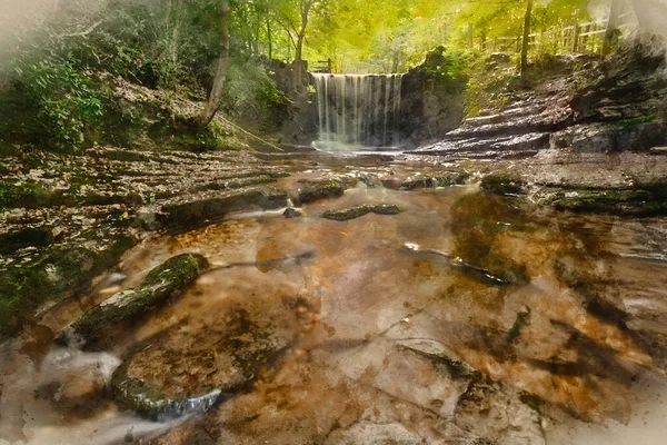 Impresionante Hermosa Imagen Del Paisaje Otoñal Cascada Nant Mill Gales — Foto de Stock