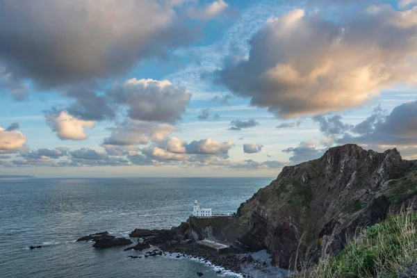 Vacker Soluppgång Landskap Bild Devon Kust England Med Fantastisk Gyllene — Stockfoto