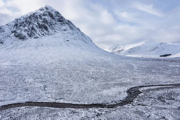 Потрясающий Пейзаж Воздушного Беспилотника Stob Dearg Glencoe Шотландском Нагорье Время — стоковое фото