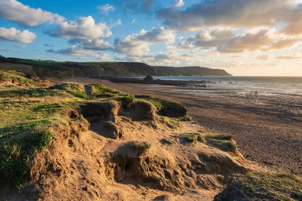 Schöne Sommer Sonnenuntergang Landschaft Bild Von Widemouth Bay Devon England — Stockfoto