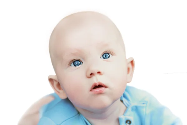 Niedlicher kleiner Junge mit blauen Augen — Stockfoto