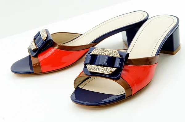 Sexiga kvinnliga höga högklackade stiletto sandals.isolated på vit — Stockfoto