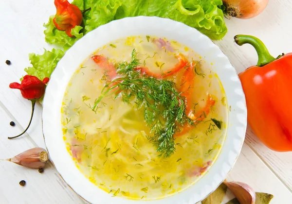 Sopa de pollo con verduras — Foto de Stock