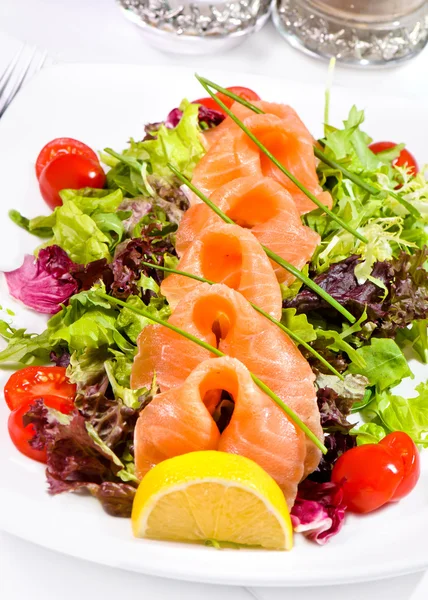 Salad with red fish — Stock Photo, Image