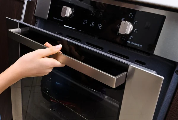 Oven at home kitchen — Stock Photo, Image