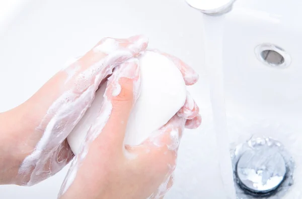 Lavarse las manos — Foto de Stock