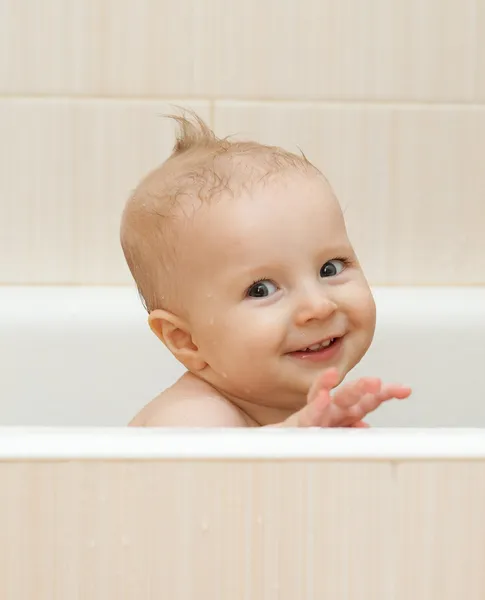 Baby in the bathroom — Stock Photo, Image