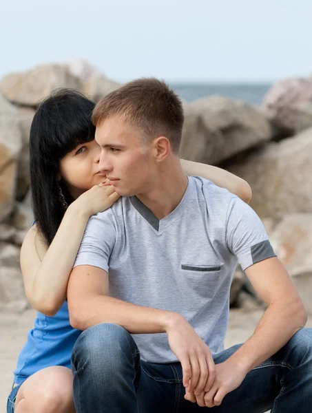 Loving young couple is embracing — Stock Photo, Image