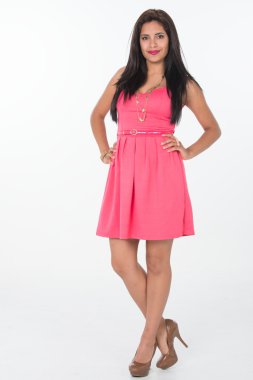 kahverengi gözlü esmer modeli