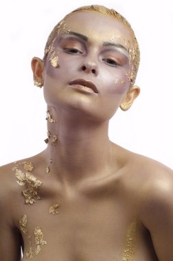 Gouden bodypaint