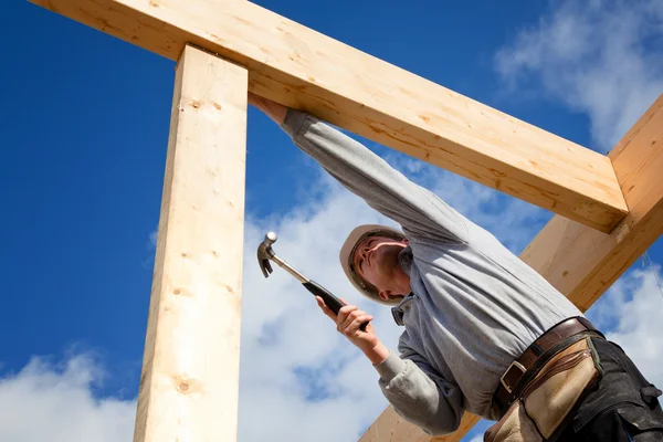 Auténtico trabajador de la construcción — Foto de Stock